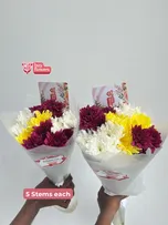 Mixed Coloured Chrysanthemums thumbnail view 3 - BuyFlowers