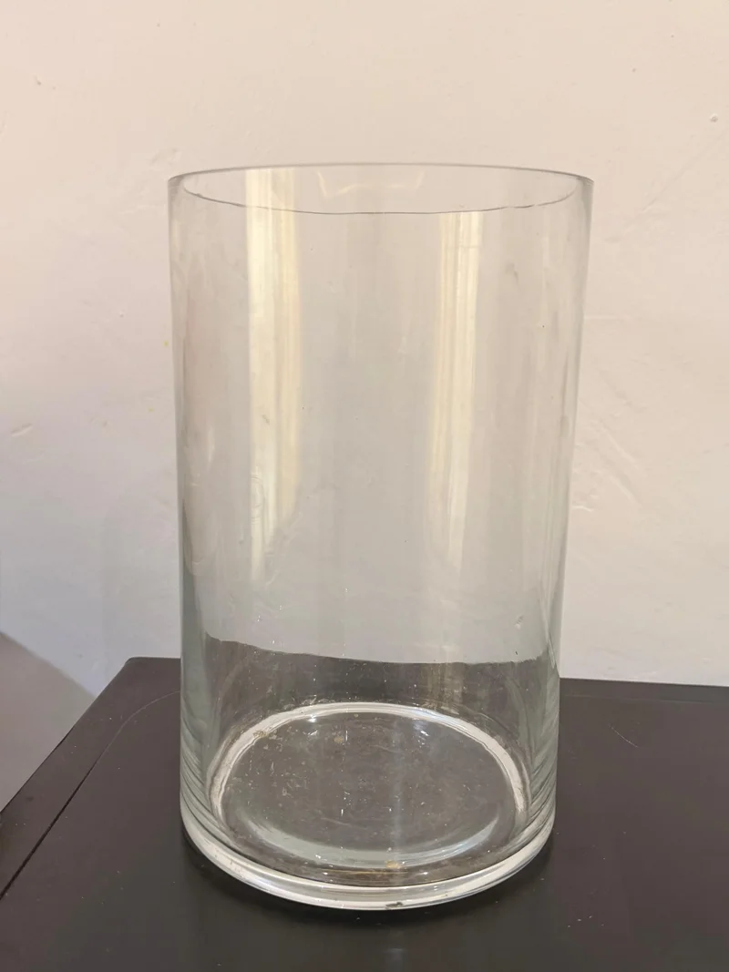 Vase - Fresh flower delivery | Buy online at BuyFlowers
